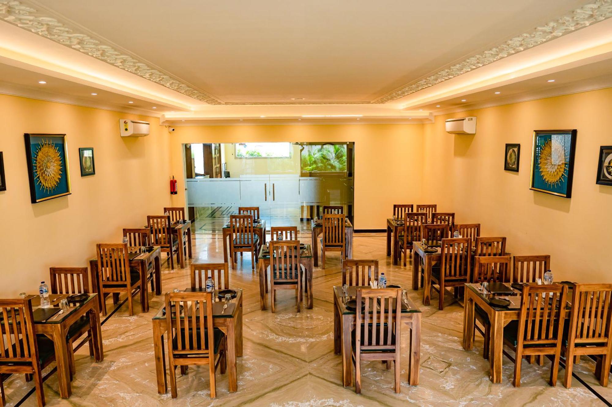 Amritara Ramila Kutir Hotel Ayodhya Luaran gambar