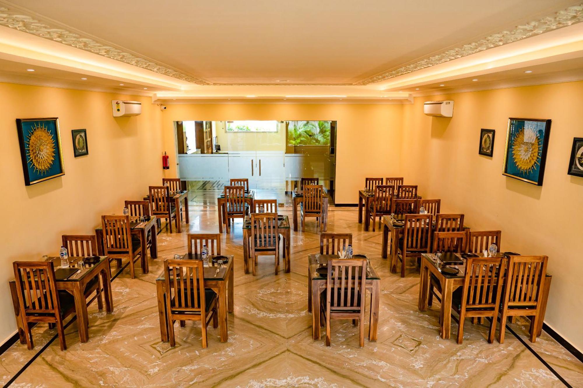 Amritara Ramila Kutir Hotel Ayodhya Luaran gambar